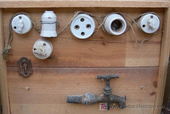 Nuevo: cuadro con llaves de la luz y grifo antiguo - Foto 2