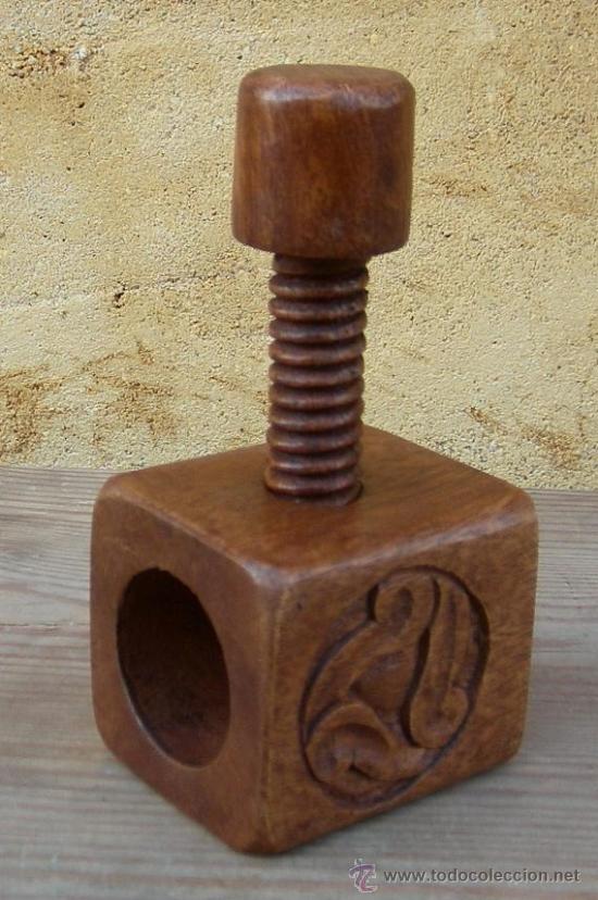 Nuevo: cascanueces de madera,, tallado  ,,, cas365 - Foto 1