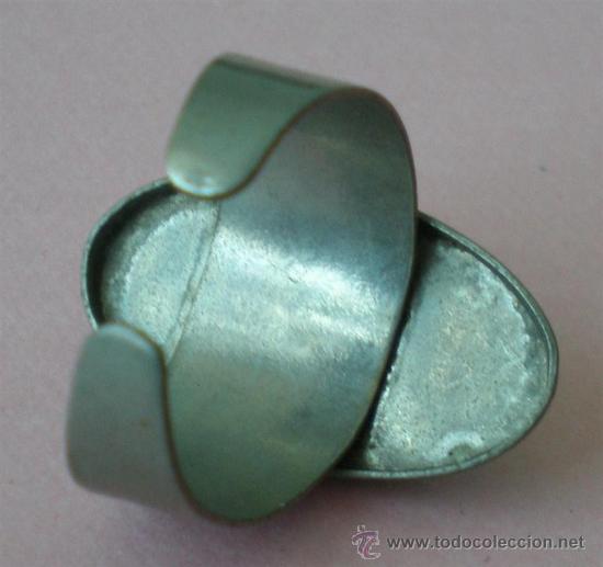 Nuevo: Anillo .. Piedra verde - Foto 2
