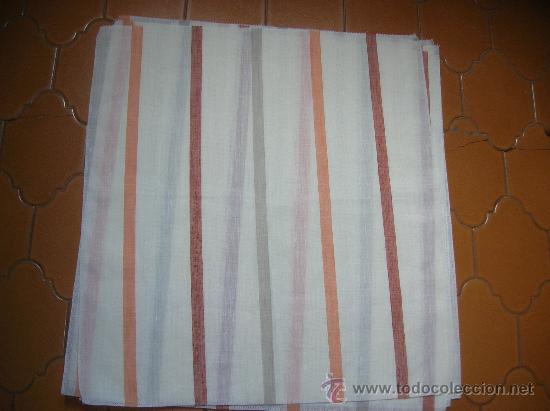 Nuevo: 4 Trozos de Tela  64,5 x 61 cms. - Foto 2