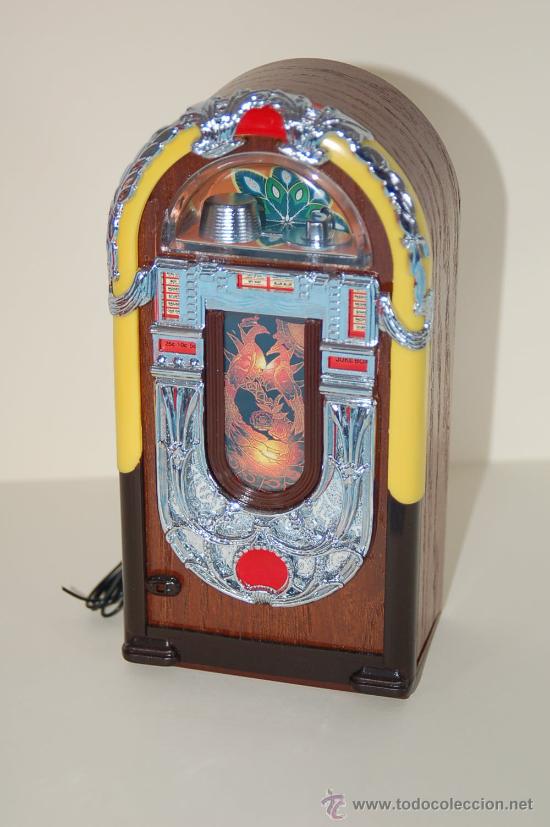 Nuevo: RADIO CON AM Y FM -CON FORMA DE JUKEBOX - - Foto 2