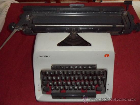 Nuevo: maquina de escribir  profesional marca olimpia - Foto 1