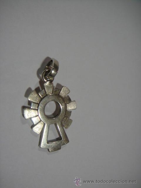 Nuevo: colgante en plata de ley - virgen del pilar - Foto 1