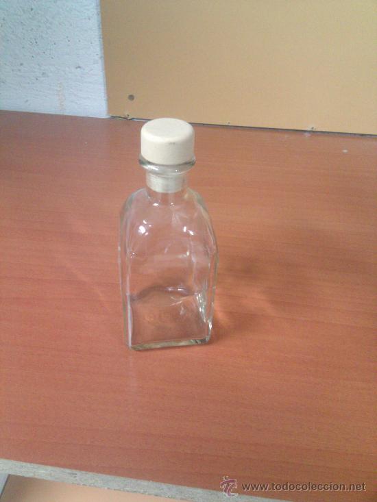 Nuevo: BOTELLA DE CRISTAL 200 ML CON DOSIFICADOR Y TAPON DE MADERA ENV&Iacute;O 6 EUROS