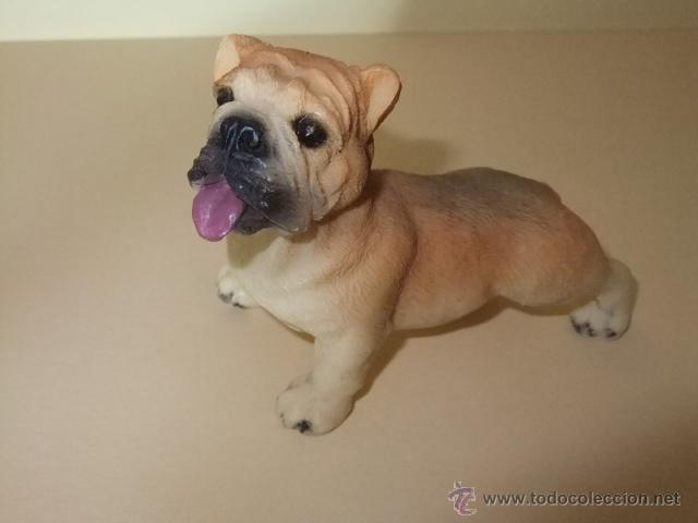 Nuevo: FIGURA DE PERRO BULLDOG INGLES - Foto 1