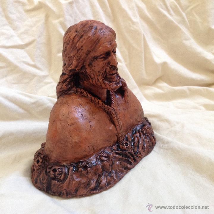 Nuevo: Busto en terracota de 15 ctms patinado. - Foto 4