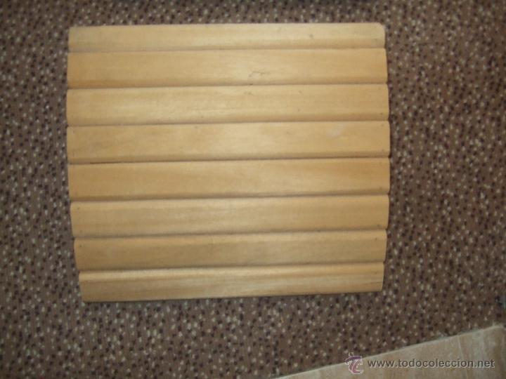 Nuevo: REPOSA  CABEZAS DE MADERA  MUY PRACTICO PARA SAUNAS - Foto 3