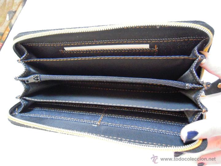 Nuevo: Cartera negra con dibujo - Foto 3
