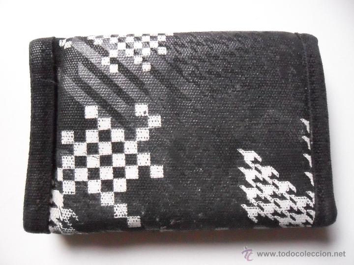 Nuevo: CARTERA BILLETERA VANS OFF THE WALL - Foto 2