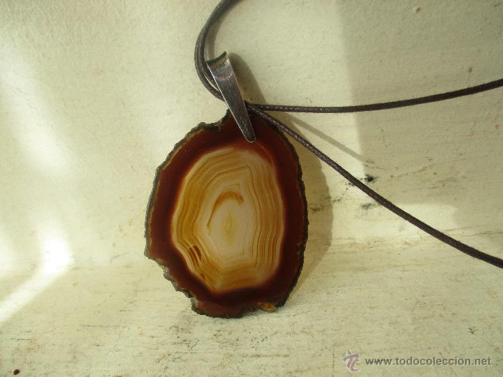 Nuovo: COLGANTE DE &Aacute;GATA NATURAL  COLOR MARR&Oacute;N