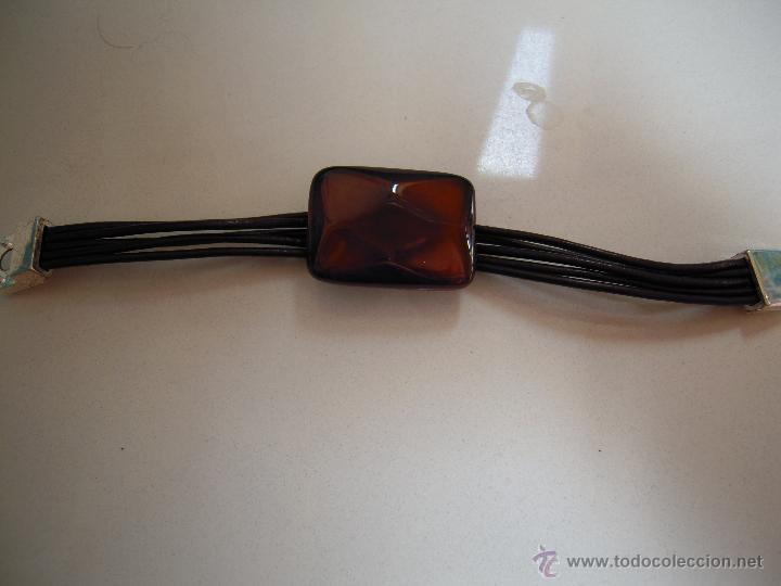 Nuevo: Pulsera de cuero con piedra - Foto 1