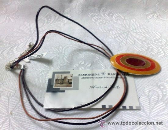 Nuevo: BONITO COLLAR EN METAL Y PIEL. - Foto 2
