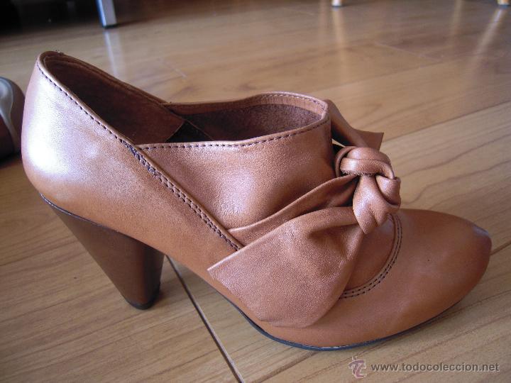 Nuevo: Zapatos abotinados camel n&ordm; 38 - Foto 2