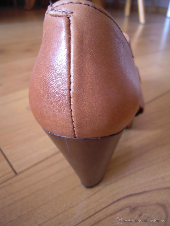Nuevo: Zapatos abotinados camel n&ordm; 38 - Foto 4
