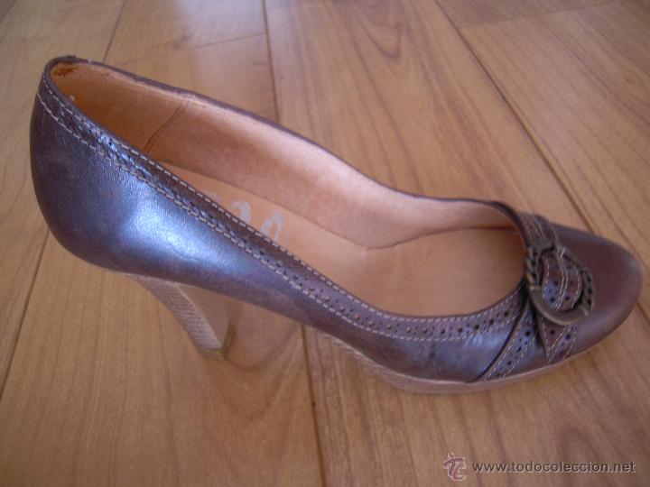 Nuevo: Zapatos de tac&oacute;n marrones con plataforma n&ordm; 38 - Foto 2