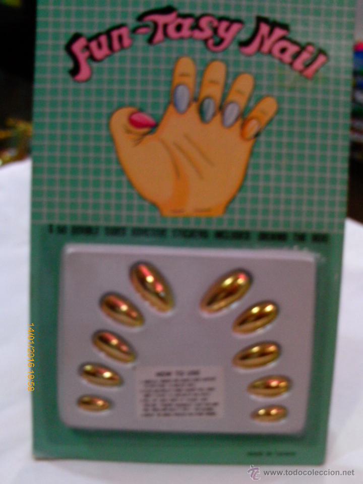 Nuevo: 10 U&Ntilde;AS DORADAS POSTIZAS CARNAVAL/HALLOWEEN 90S.NUEVAS.