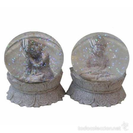 Nuevo: Figura de Buda en Bola de Nieve