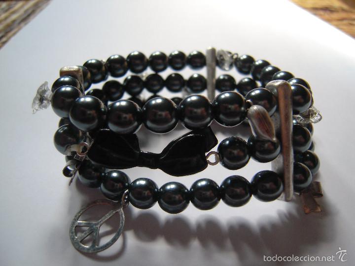 Nuevo: Pulsera triple bolas grises - Foto 4