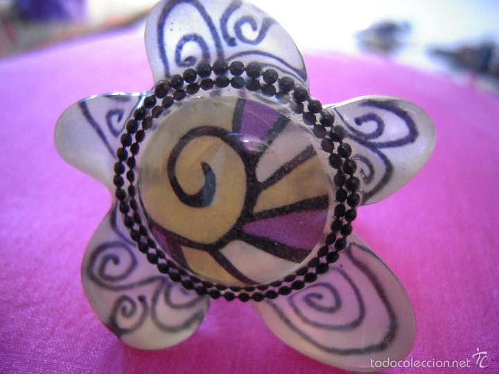 Nuevo: Anillo flor abstracta - Foto 1