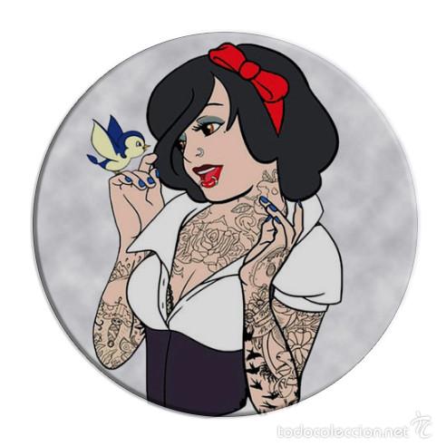 Nuevo: Im&aacute;n redondo plastico de Blancanieves tatuada (colecci&oacute;n Princesas Disney tatuadas)