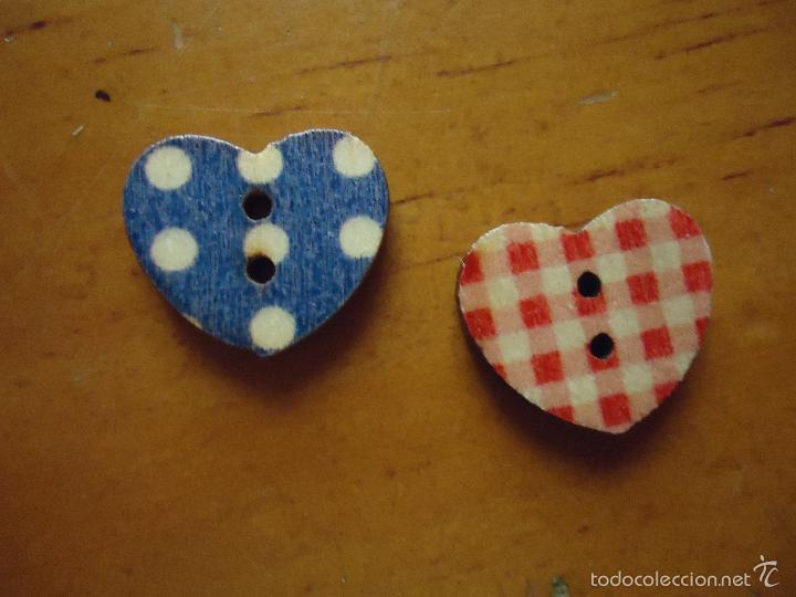 Novo: boton - pareja de botones infantiles - corazon , corazones