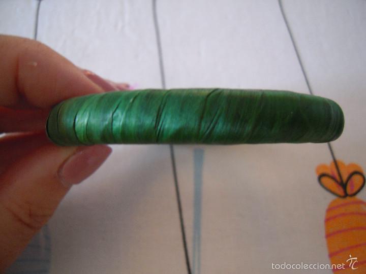 Nuevo: Pulsera r&iacute;gida verde - Foto 2