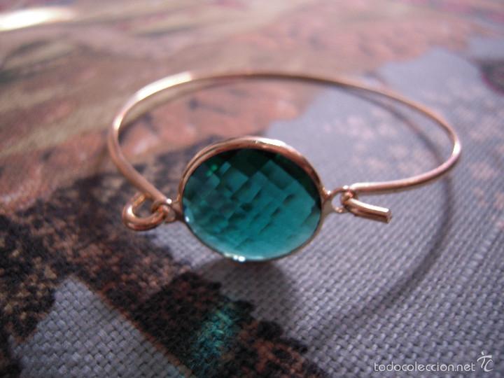 Nuevo: Pulsera met&aacute;lica con pieza azul - Foto 1