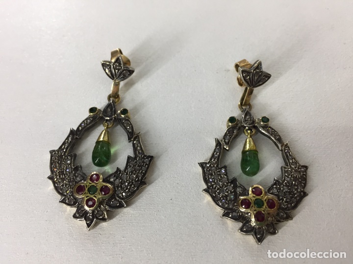Nuevo: Pendientes de oro,diamantes,esmeraldas,rub&iacute;es. - Foto 3
