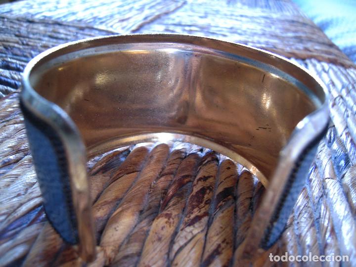 Nuevo: Brazalete azul y dorado - Foto 2