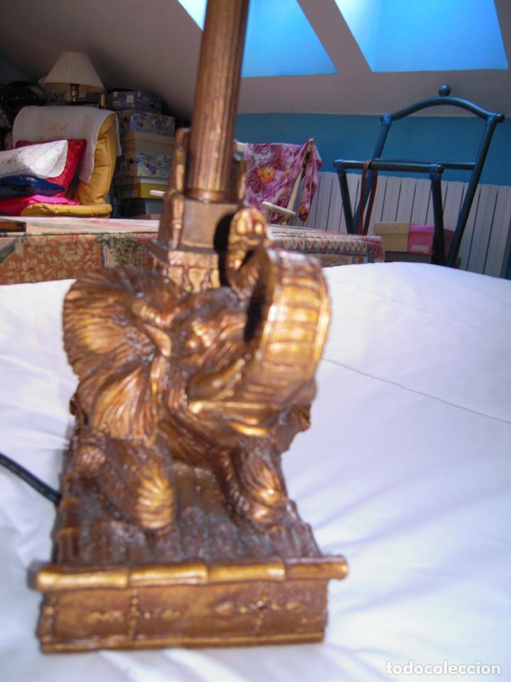 Nuevo: Pie l&aacute;mpara de mesa elefante - Foto 3