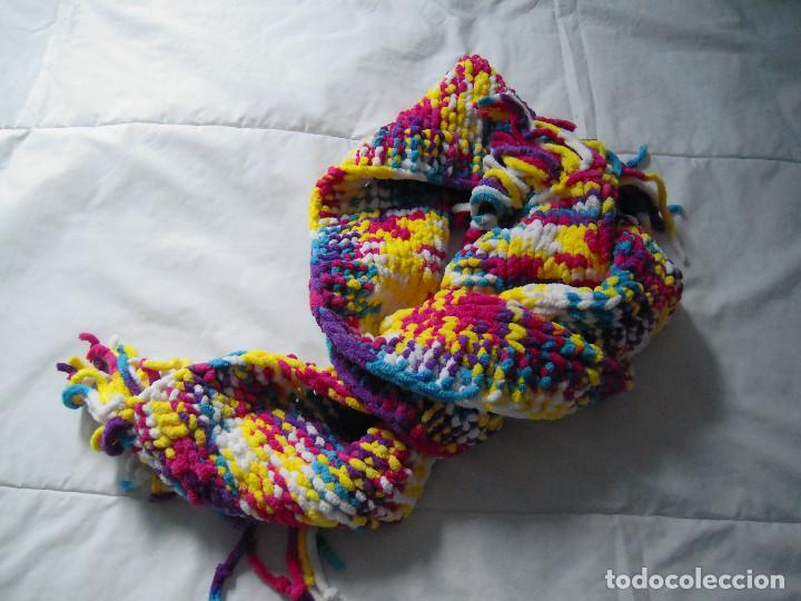 Nuevo: Bufanda multicolor artesanal - Foto 1