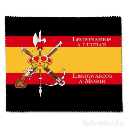 Nuevo: Toallita Limpia Gafas con el emblema de la legion y la frase Legionarios a luchar,legionarios a mori