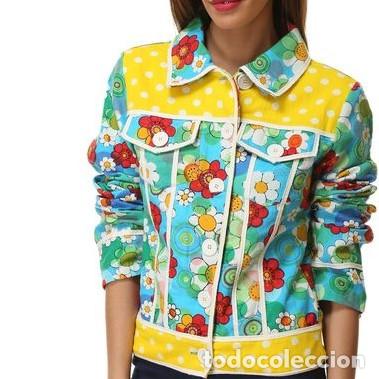 Nuevo: Cazadora flores multicolor talla M - Foto 1