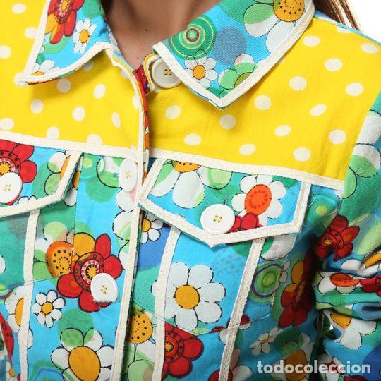 Nuevo: Cazadora flores multicolor talla M - Foto 3