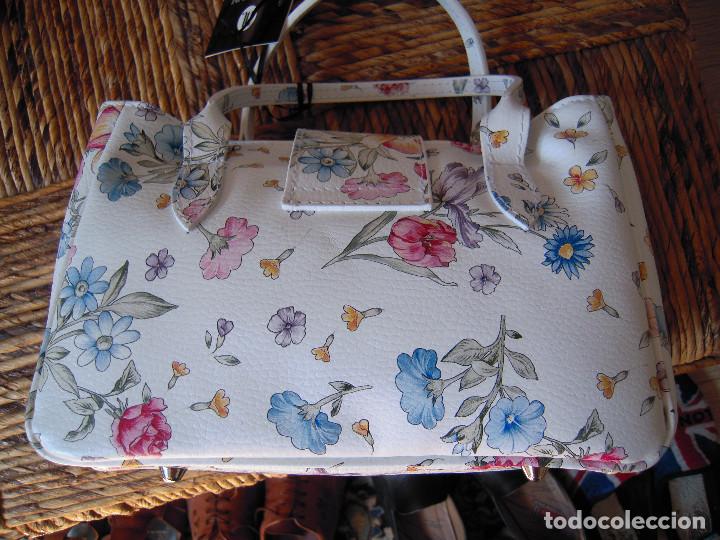 Nuevo: Bolso multicolor flores piel - Foto 3