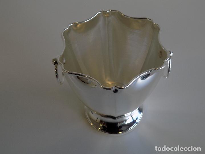 Nuevo: Cubitera con asas, marca Rofran. (Nueva) - Foto 3