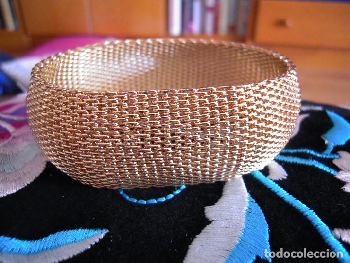 Nuevo: Brazalete dorado tipo rejilla - Foto 1