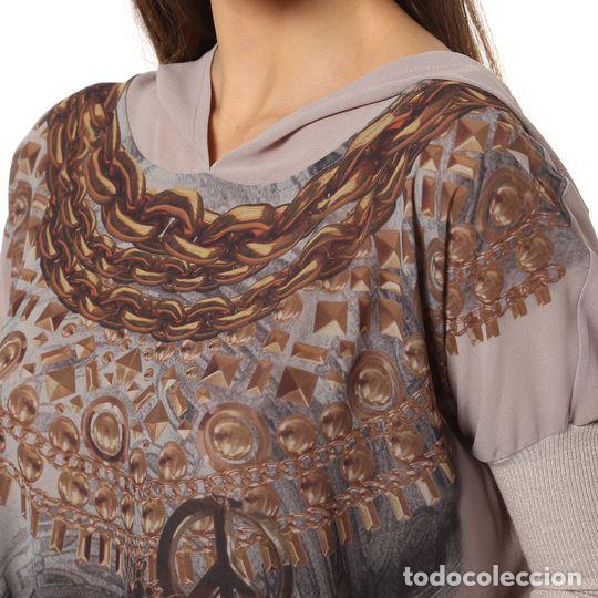 Nuevo: Blusa estampada tostado talla M - Foto 3
