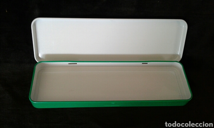 Nuevo: Estuche metal Captain Mickey - Foto 2