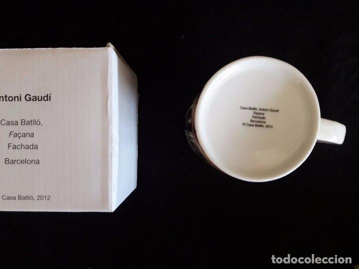 Nuevo: TAZA / CASA BATLL&Oacute; / ANTONI GAUDI / 2012 - Foto 2