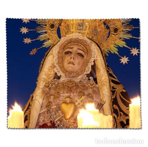 Nuevo: Toallita limpiagafas de la Virgen de los Dolores de C&oacute;rdoba