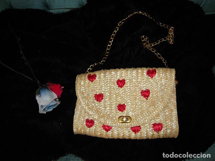 Nuevo: Bolso de paja con corazones y cadena - Foto 2