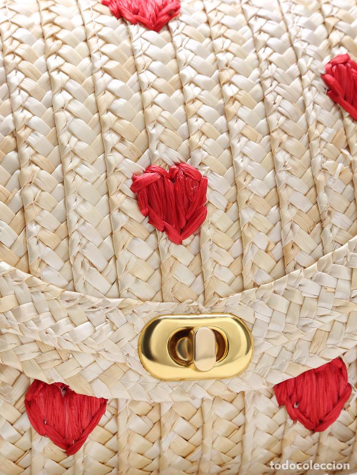 Nuevo: Bolso de paja con corazones y cadena - Foto 5