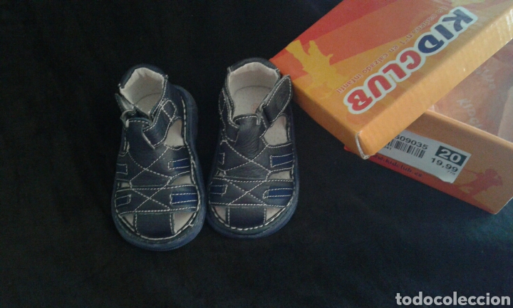 Nuevo: Zapatos ni&ntilde;o talla 20 - Foto 1