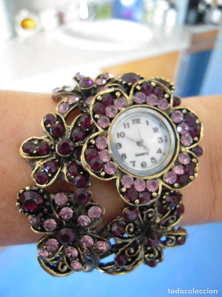 Nuevo: Reloj tipo pulsera-brazalete - Foto 1