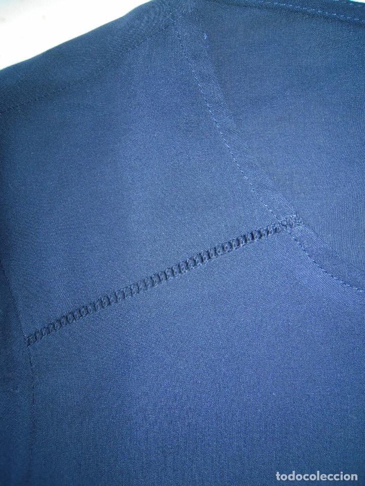 Nuevo: Blusa azul marino talla 38 - Foto 5