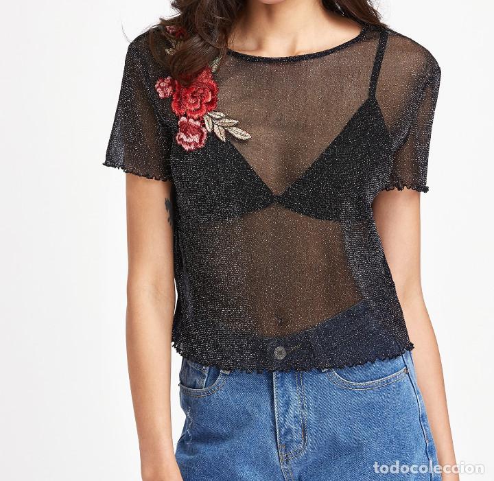 Nuevo: Top de malla con brillo con parche de rosa talla M - Foto 2