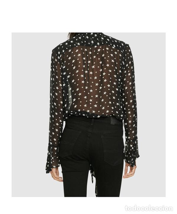 Nuevo: Blusa estampada estrellas - Foto 2