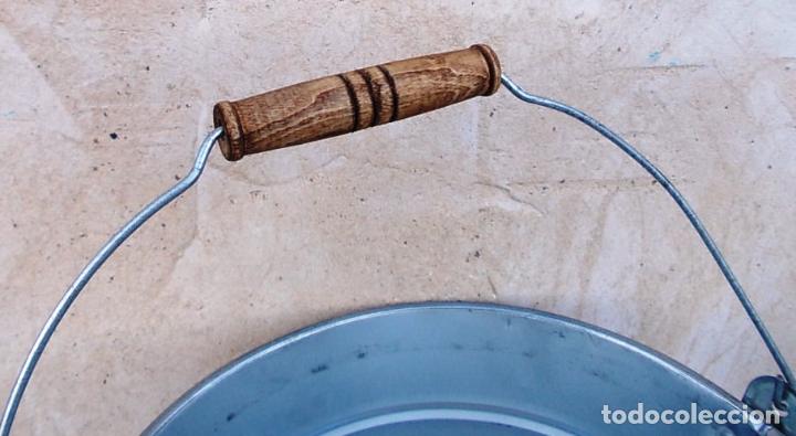 Nuevo: Caldero de cinc con asa de madera de 12 litros - Foto 2