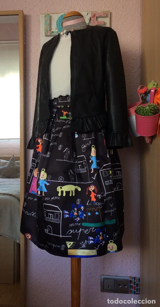 Nuevo: Falda negra dibujos infantiles talla M - Foto 3